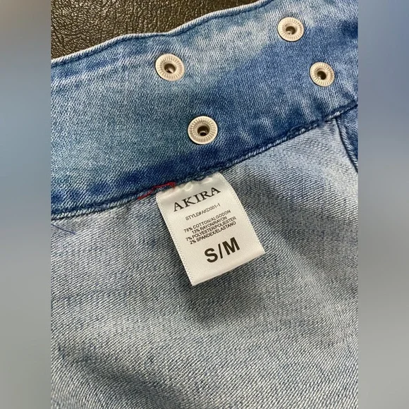 AKIRA Kelsey Overlay Wrap Denim Skirt Belt Size Small - Picture 10 of 13